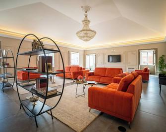 Palacio Santa Catarina Hotel - אנגרה דו ארואיזמו - מרפסת