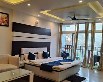 Hotel Haya Palace View King Uttarakhand - Nainital - Quarto