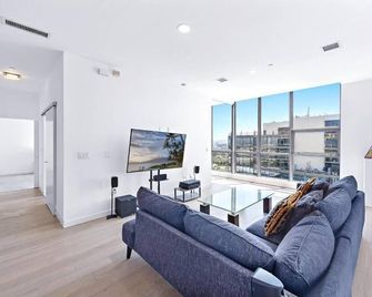 Oceanview 25th Floor Luxury Penthouse - Santa Ana - Sala de estar