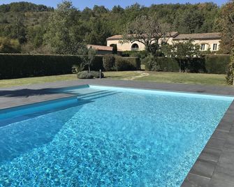Wonderful Farmhouse and Cottage with large pool - Val-de-Lambronne - Pool