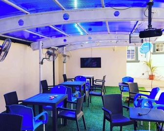 The 401 Hotel and Suites - Awka - Restaurante