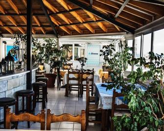 Amanda Hotel - Karlovasi - Restaurant