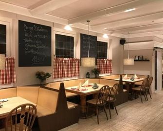 Hotel Restaurant Strümper Hof - Meerbusch - Restaurace