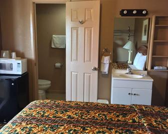 Coahoma Inn - Coahoma - Bedroom