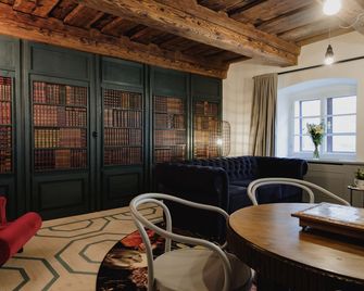 Monastery Garden Bistro & Rooms - Český Krumlov
