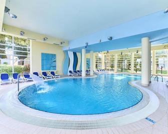 Hotel Umag Plava Laguna - Umag - Pool