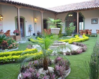 Hotel La Merced - Colima