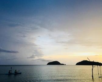 Baan Koh Mak - Ko Kut - Outdoor view