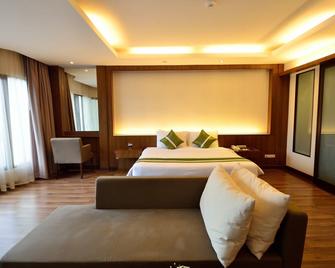 Chiangmai Grandview Hotel & Convention Center - Chiang Mai - Bedroom