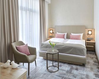 Hotel Kaiserhof Bitterfeld - Bitterfeld-Wolfen - Slaapkamer