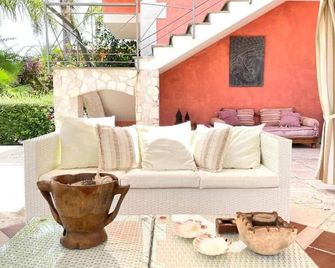 Villa Maris Capo Vaticano - Ricadi - Patio