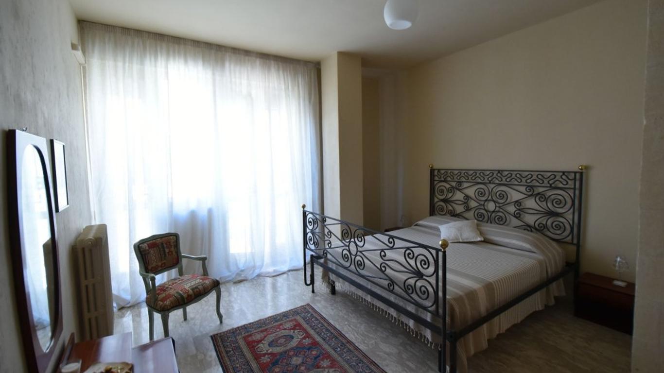 B&B Lo Straniero