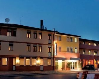 Hotel Europa - Marostica - Gebäude