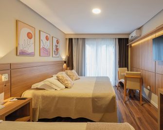 Hotel Querência - גרמאדו