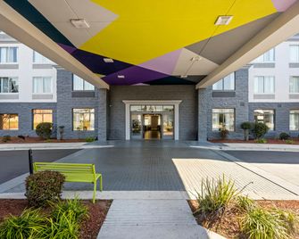 Spark by Hilton Port Wentworth Savannah - Port Wentworth - Budova