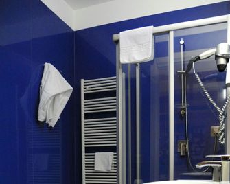 Hotel Chiaraluna - Civitanova Marche - Habitación