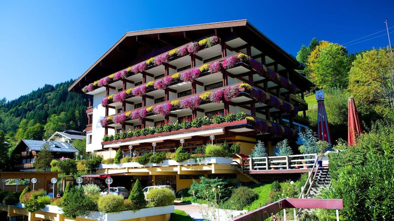 Alpin- Das Sporthotel, Summercard Included May - September