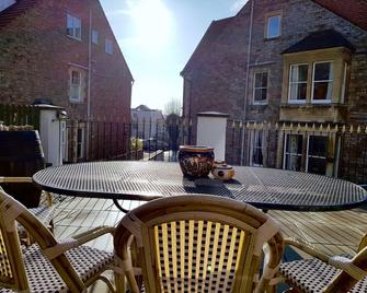 Victoria Lodge - Guest House - Weston-super-Mare - Balcón