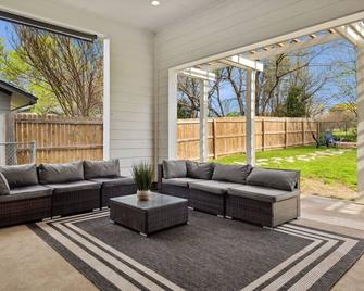 Perfect Location for all Attractions in Austin - Austin - Patio