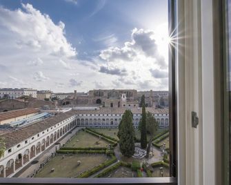Camplus Hotel Roma Centro - Rome - Balcon