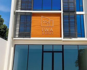 Iwa Hotel - Tagbilaran City - Edificio