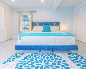Margate Retreat Pool Near Beach Bbq - Margate - Bedroom
