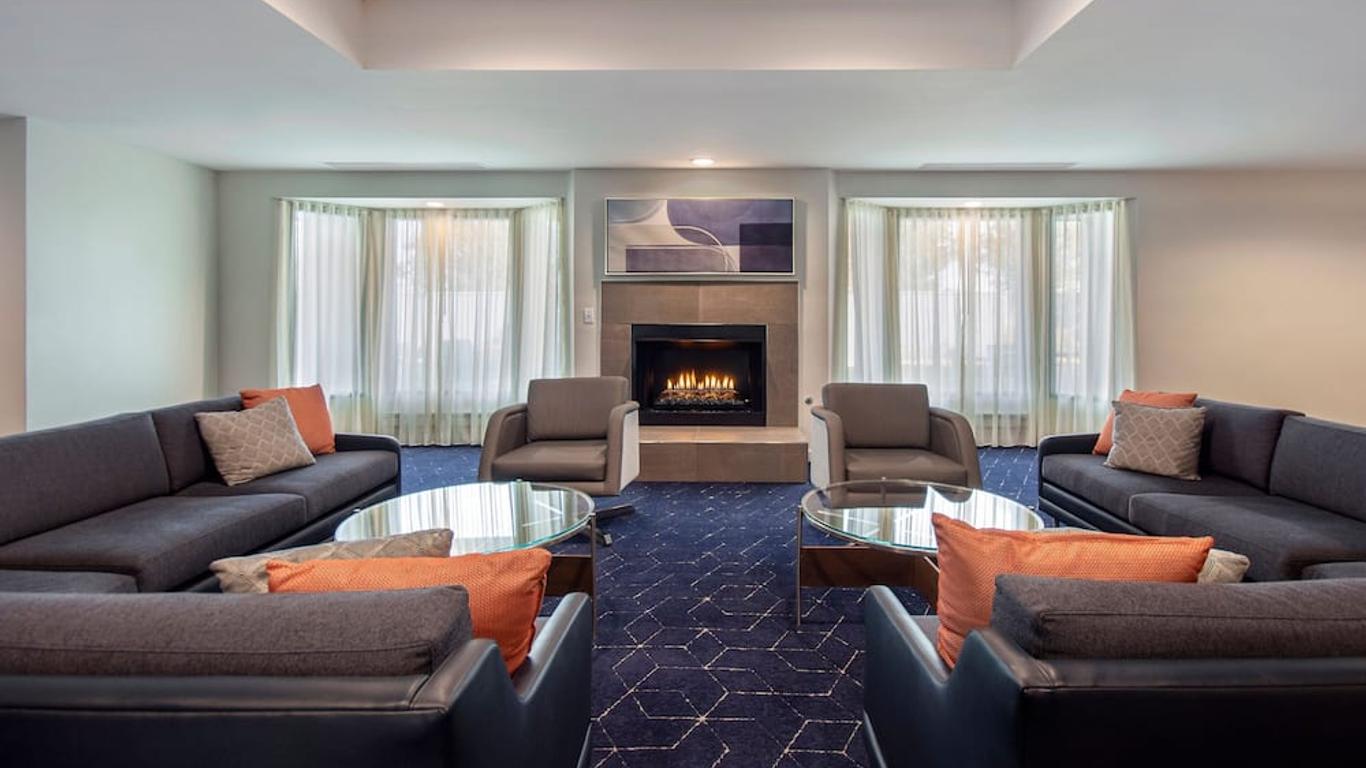 Courtyard by Marriott Cincinnati Airport