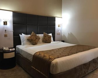 Al Jawhara Gardens Hotel - Dubai