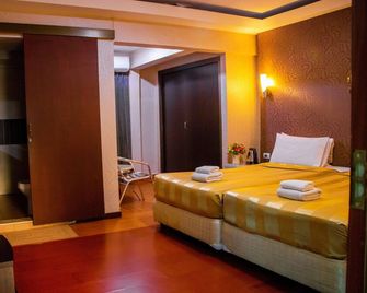 Visiting Card Hotel & Resort - Bangkok - Kamar Tidur