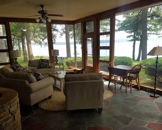 Come and Enjoy the Tranquility of Green Lake - Green Lake - Habitación