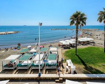 Hotel La Chancla - Málaga - Beach