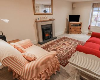 The Bothy, 21 West Street - Malton - Вітальня