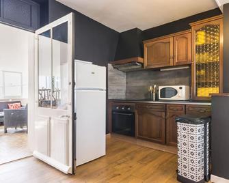 Appartement Moderne avec Grande Terrasse, 3 Chambres, Proche Erdre et Canal de Nantes à Brest - FR-1-306-915 - Nort-sur-Erdre - Cuisine