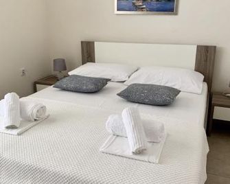 Villa Orca - Podaca - Bedroom