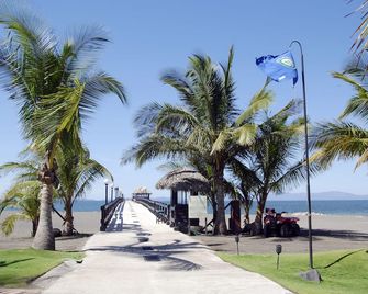 Fiesta Resort - El Roble - Praia