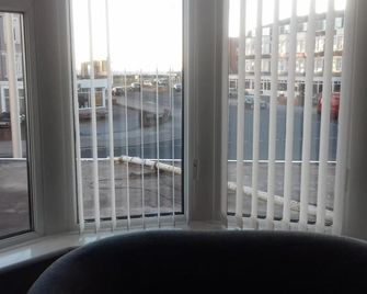 Elmfield - Blackpool - Ban công