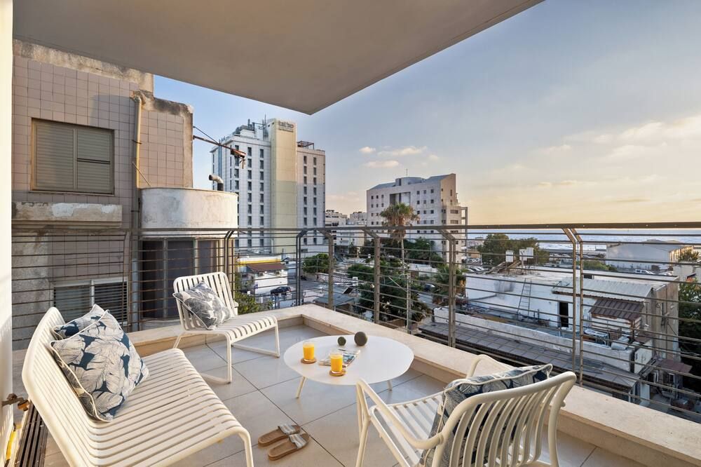 Mate Tlv Port - By Homy - Tel Aviv - Balcony