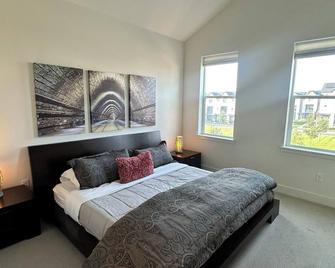 Cute 4- Bedroom Townhome in Superior. 10 min from Boulder & University of Co. - Superior - Bedroom