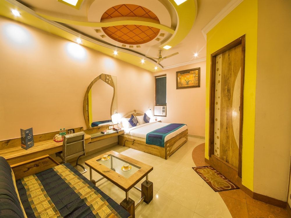 Oyo 2353 Hotel Deep - Kanpur - Schlafzimmer