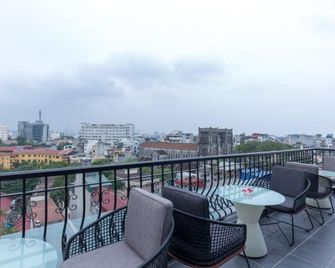 The Chi Boutique Hotel - Hanoi - Balkong
