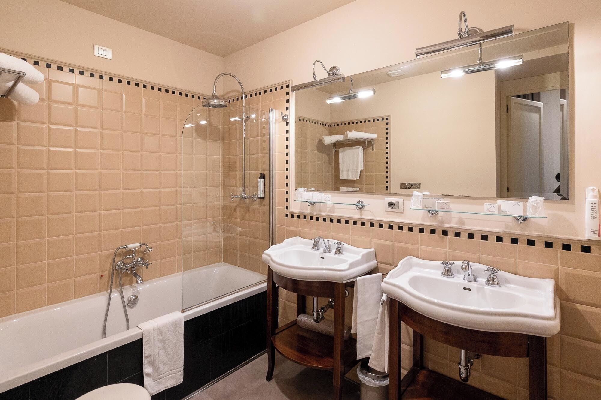 Hotel Patria - Pistoia