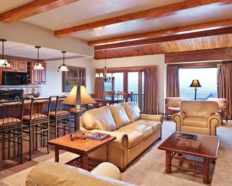 Sheraton Steamboat Resort Villas - Steamboat Springs - Living room