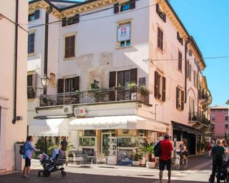 Rondinelli by Interhome - Peschiera del Garda - Bâtiment