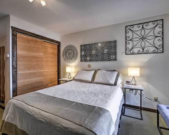 Telluride Condo in Town - half Mi Walk to Gondola! - Telluride - Bedroom