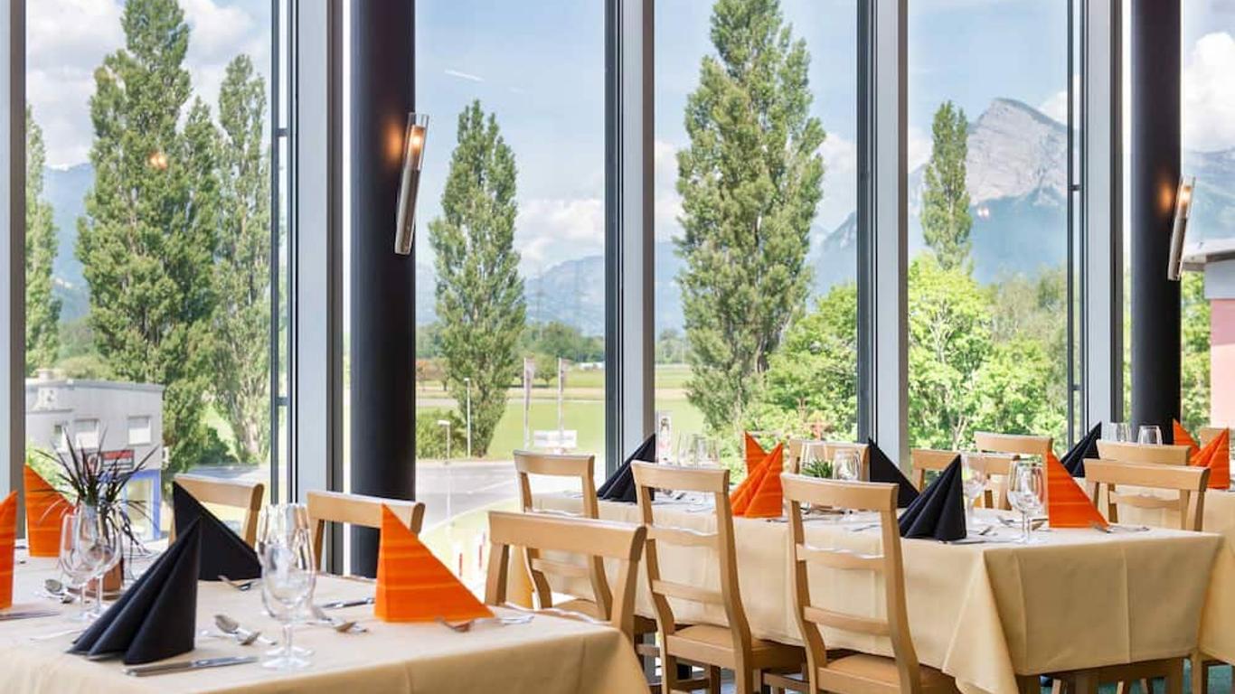 Swiss Heidi Hotel