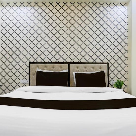 Super Hotel O Kalyanpur Near Iit Kanpur image 1