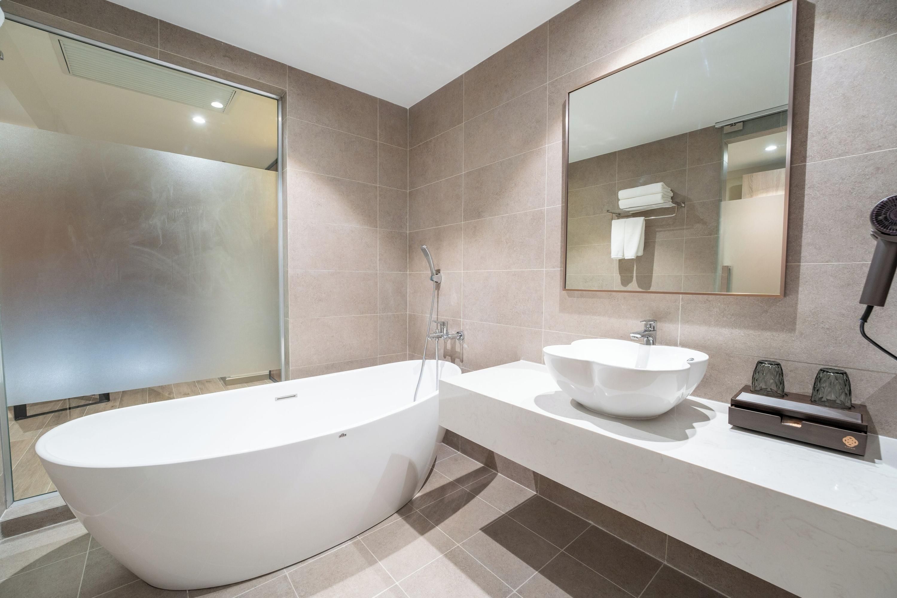 The Skye Phnom Penh Hotel & Apartments - Phnom Penh - Bad