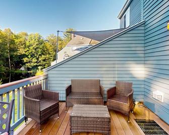 The Restful Retreat - North Woodstock - Balcony