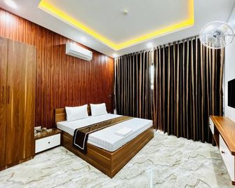Thanh Hong Hotel - Ha Tinh - Bedroom