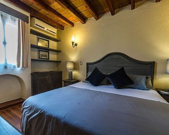 Mesón de la Merced Hotel Boutique, Patio & Spa - Santiago de Querétaro - Bedroom